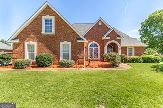 608 Twelve Oaks Drive, Warner Robins, GA 31088