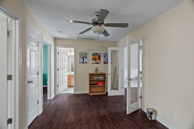 304 W Winterberry Trl, White House, TN 37188