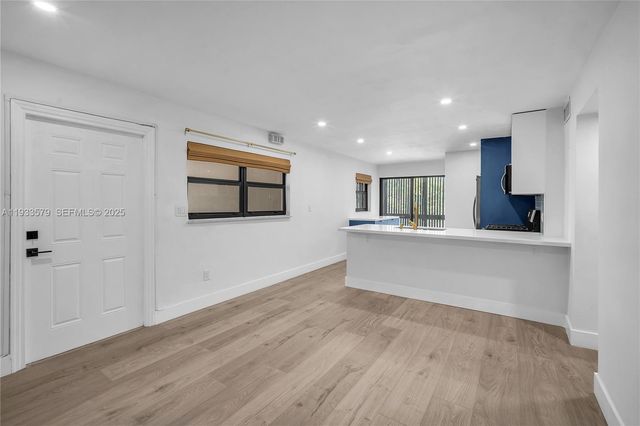 3265 Virginia St 20, Miami, FL 33133