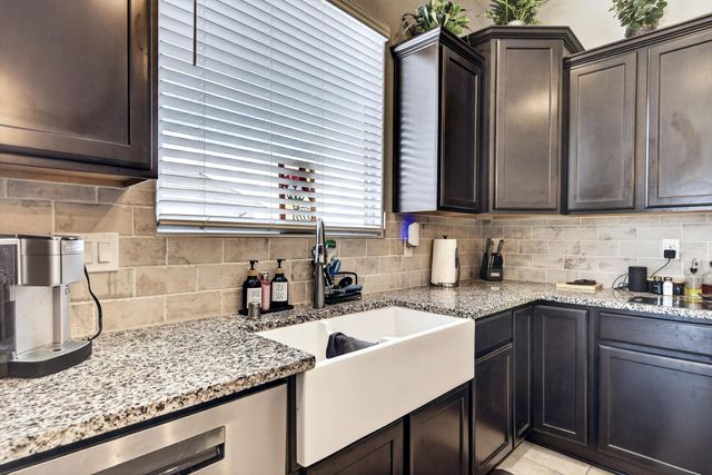 5213 Bullseye Road NE, Rio Rancho, NM 87144
