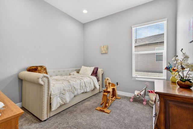 5213 Bullseye Road NE, Rio Rancho, NM 87144