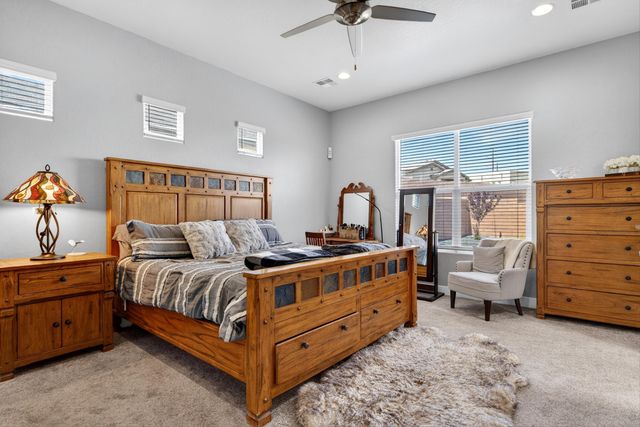 5213 Bullseye Road NE, Rio Rancho, NM 87144