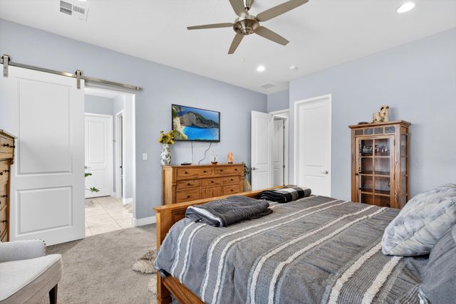 5213 Bullseye Road NE, Rio Rancho, NM 87144