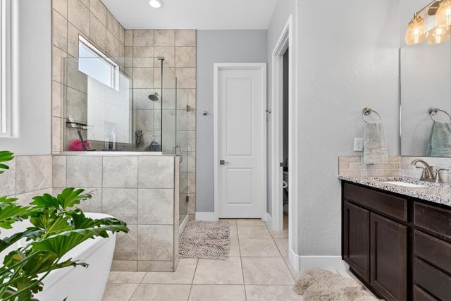 5213 Bullseye Road NE, Rio Rancho, NM 87144
