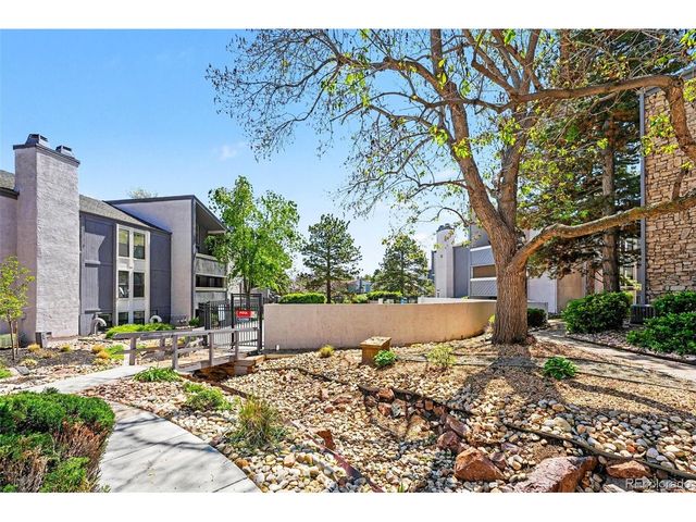 9727 E Peakview Ave A03, Englewood, CO 80111