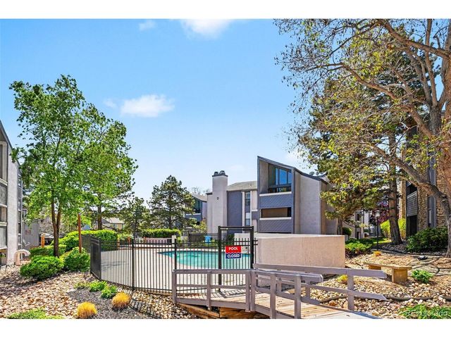 9727 E Peakview Ave A03, Englewood, CO 80111