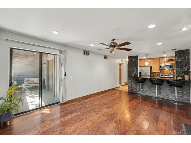 9727 E Peakview Ave A03, Englewood, CO 80111