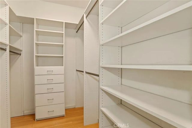 6525 La Mirada Avenue 112, Los Angeles, CA 90038