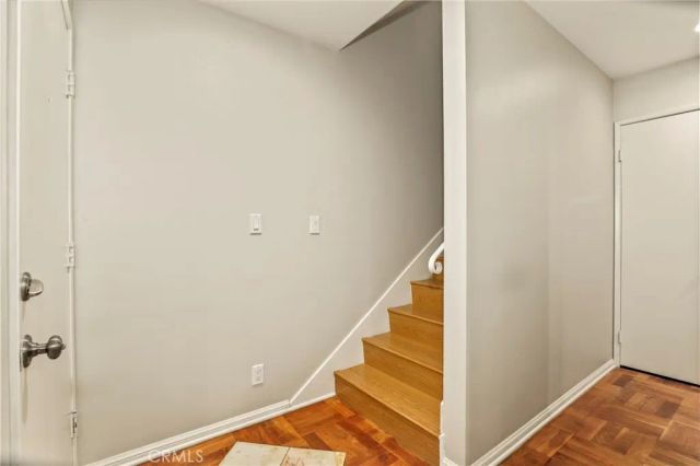 6525 La Mirada Avenue 112, Los Angeles, CA 90038