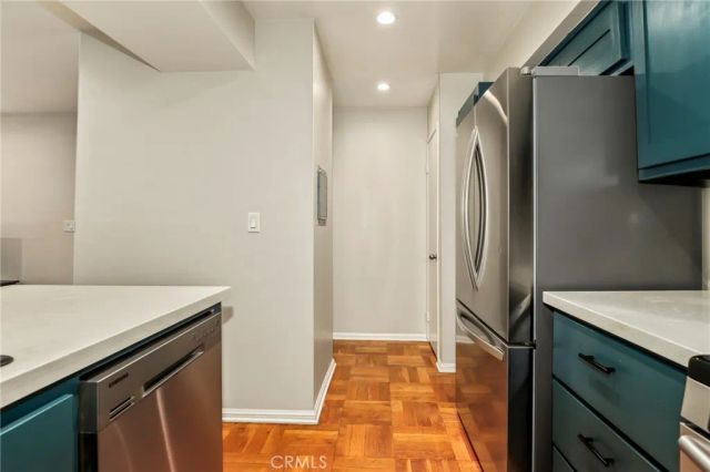 6525 La Mirada Avenue 112, Los Angeles, CA 90038