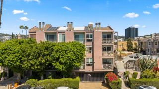 6525 La Mirada Avenue 112, Los Angeles, CA 90038