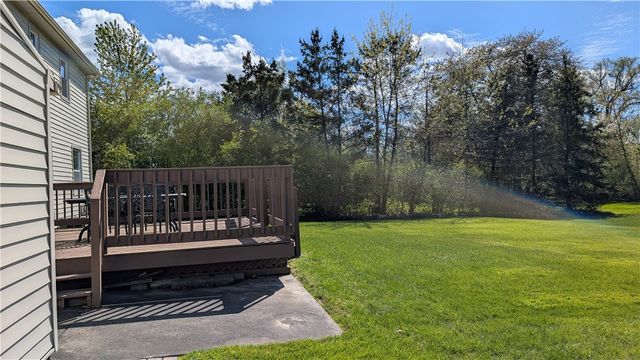 11 Barns Court, Greece, NY 14612