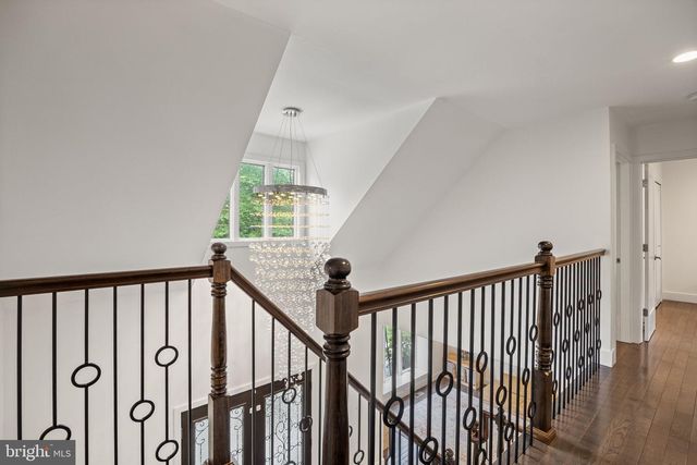 885 SPRING VIEW DR, Southampton, PA 18966