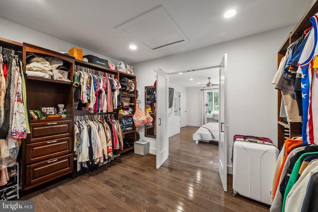 885 SPRING VIEW DR, Southampton, PA 18966