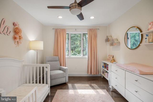 885 SPRING VIEW DR, Southampton, PA 18966