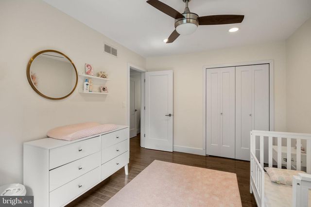885 SPRING VIEW DR, Southampton, PA 18966