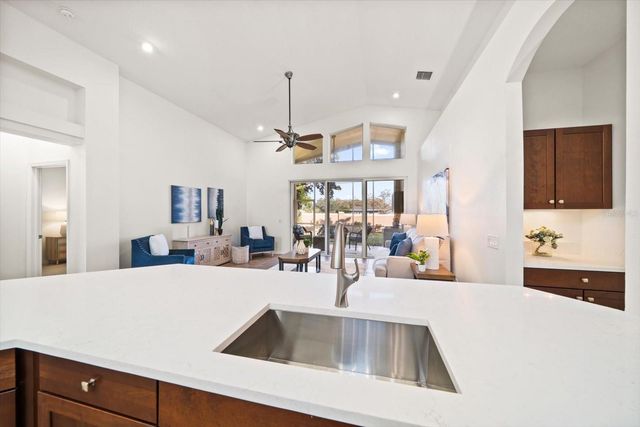 9125 BISCAYNE WAY, Seminole, FL 33776