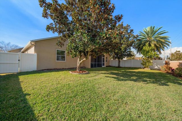 9125 BISCAYNE WAY, Seminole, FL 33776