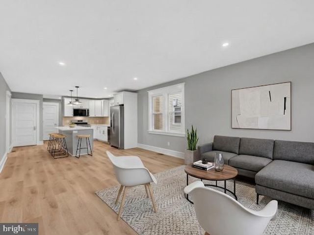 28 DUBOIS AVE, Woodbury, NJ 08096