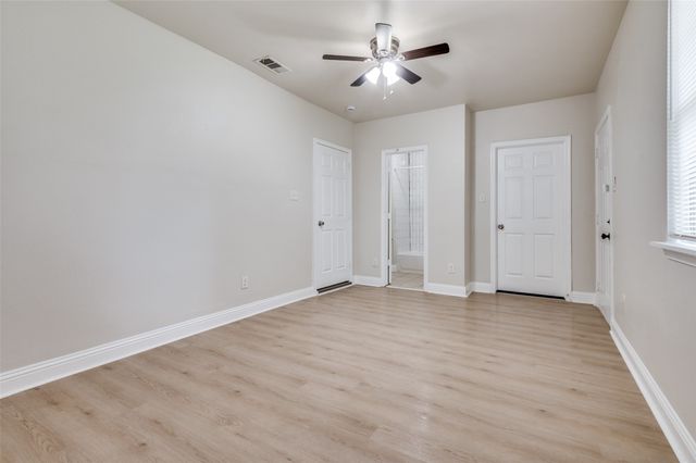 2415 Bethurum Avenue, Dallas, TX 75215