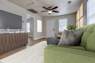 2415 Bethurum Avenue, Dallas, TX 75215