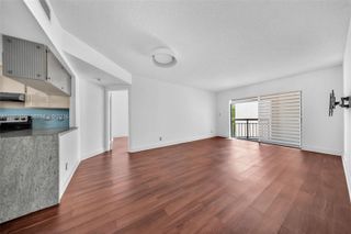 8290 Lake Dr 514, Doral, FL 33166