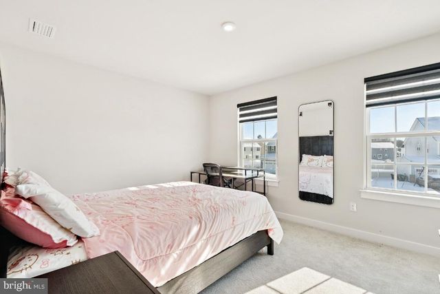 25 MATTHEWS ST, Williamstown, NJ 08094