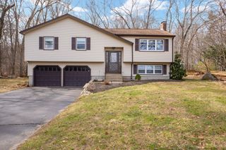 404 Oak Street, Franklin, MA 02038