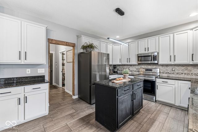 7230 Capel Drive, Indianapolis, IN 46259