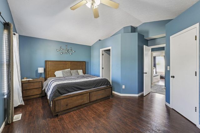 6109 Woodsboro Drive, Columbus, OH 43228