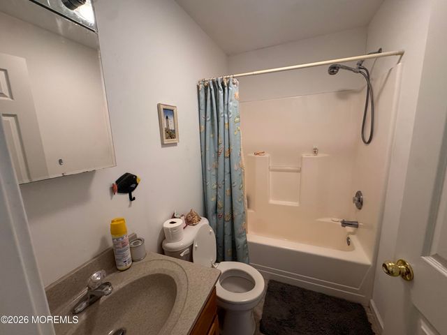 221 12th Avenue, Seaside Park, NJ 08752