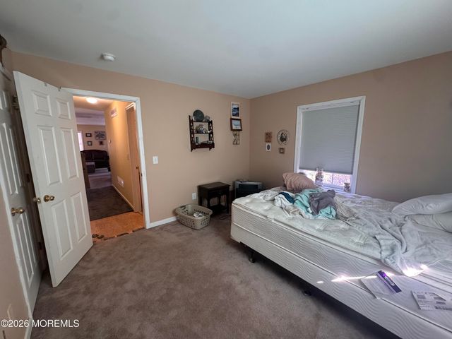 221 12th Avenue, Seaside Park, NJ 08752