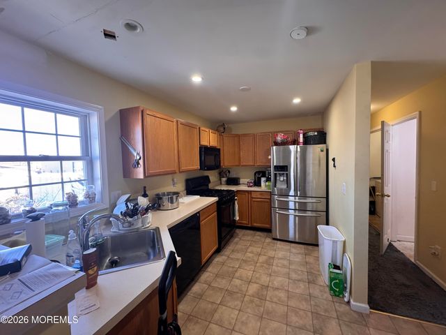 221 12th Avenue, Seaside Park, NJ 08752