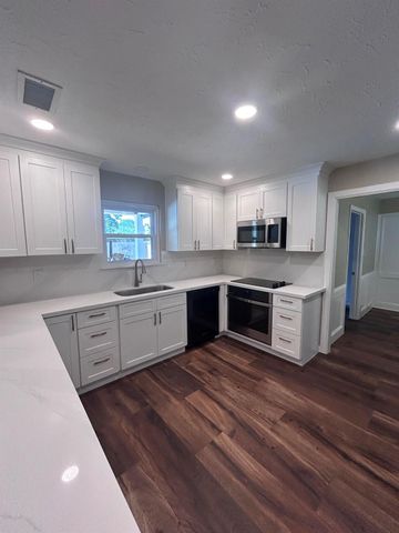 414 Bauxhall Court, Katy, TX 77450