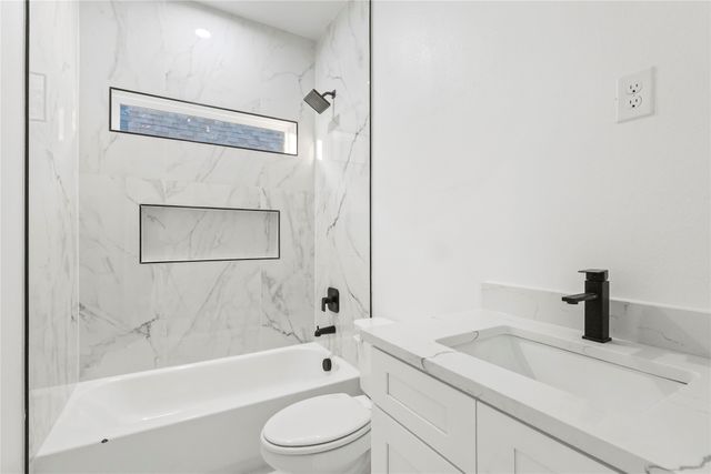 4230 Aztec, Dallas, TX 75216