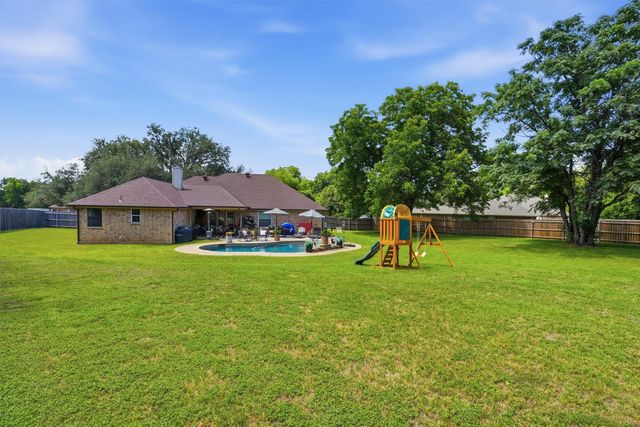 4406 Two Creek Court, Granbury, TX 76049