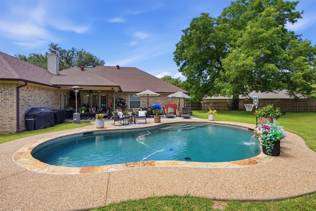 4406 Two Creek Court, Granbury, TX 76049
