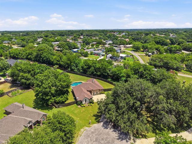 4406 Two Creek Court, Granbury, TX 76049