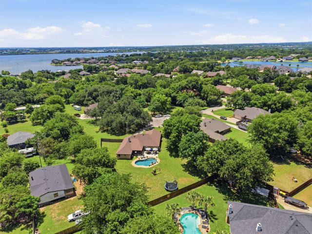 4406 Two Creek Court, Granbury, TX 76049