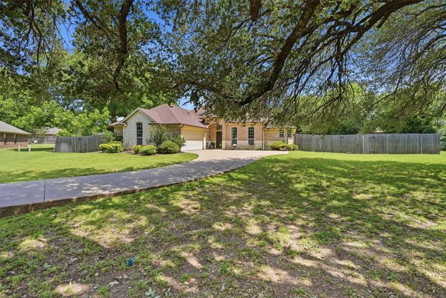 4406 Two Creek Court, Granbury, TX 76049
