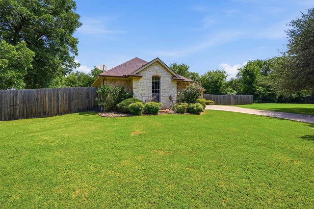 4406 Two Creek Court, Granbury, TX 76049