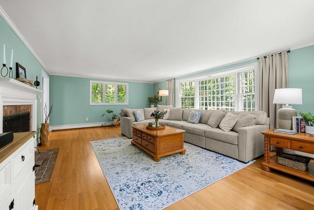 9 Towne Road, Boxford, MA 01921