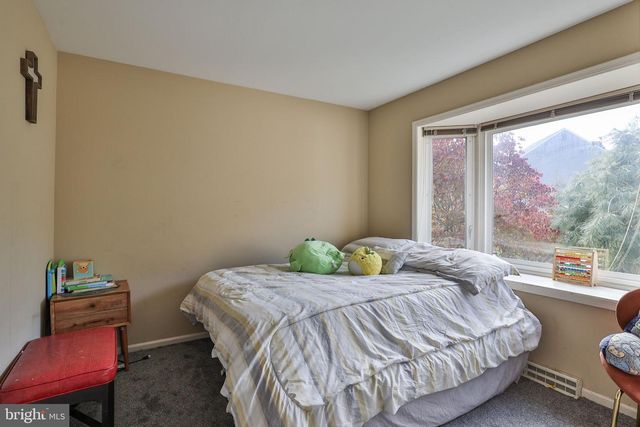 8332 WILLOW RUN, Fogelsville, PA 18051