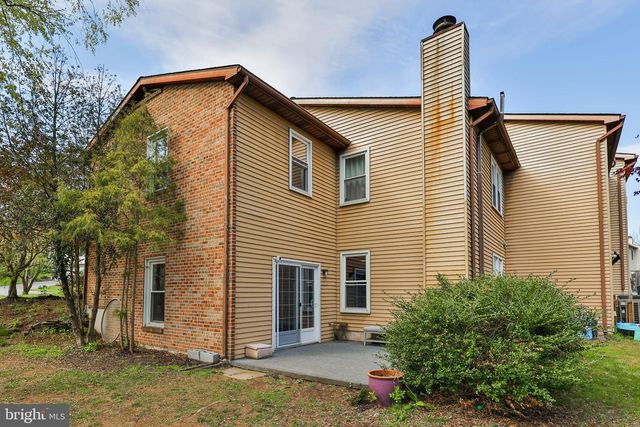 8332 WILLOW RUN, Fogelsville, PA 18051