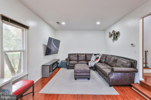 8332 WILLOW RUN, Fogelsville, PA 18051