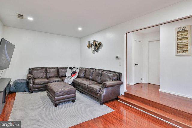 8332 WILLOW RUN, Fogelsville, PA 18051