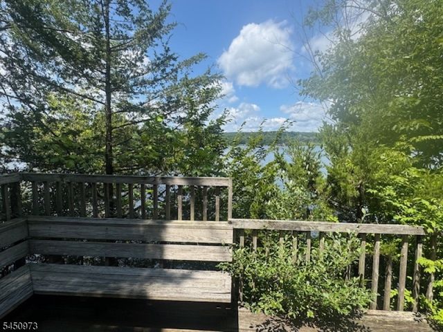 1031 County Road 619, Stillwater Twp., NJ 07860