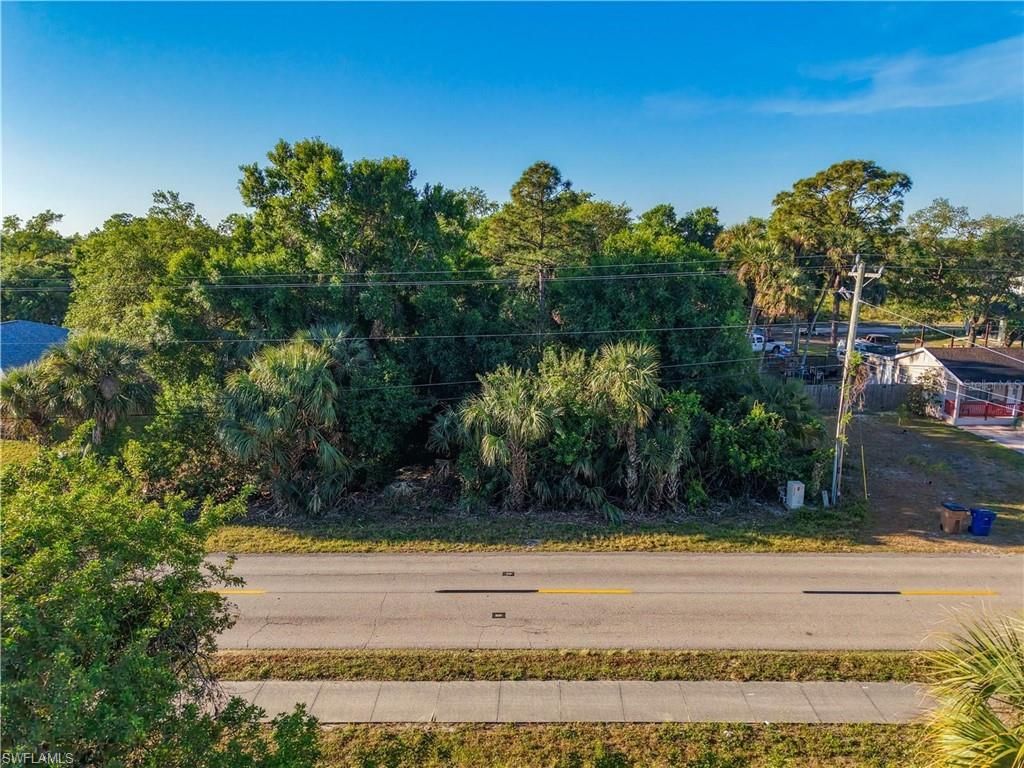 103 6th ST, LEHIGH ACRES, FL 33972 — exterior