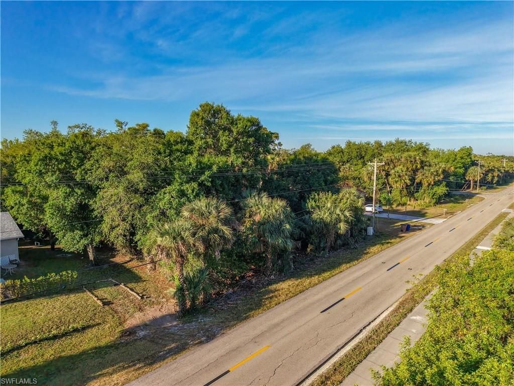 103 6th ST, LEHIGH ACRES, FL 33972 — photo 2