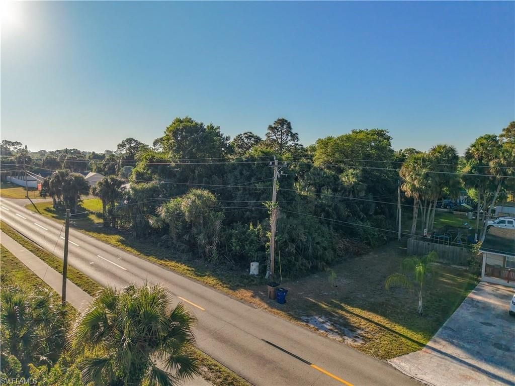 103 6th ST, LEHIGH ACRES, FL 33972 — photo 3